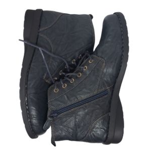 clarks nikki north black scrunch leather